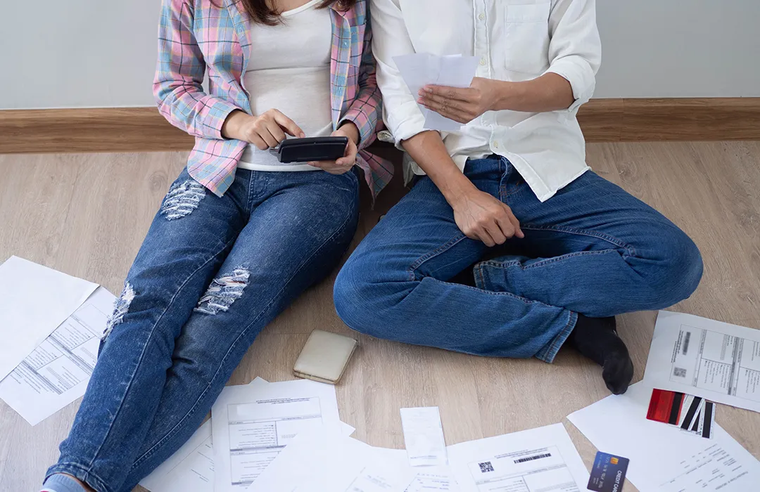 Pay off credit card with these debt repayment strategy