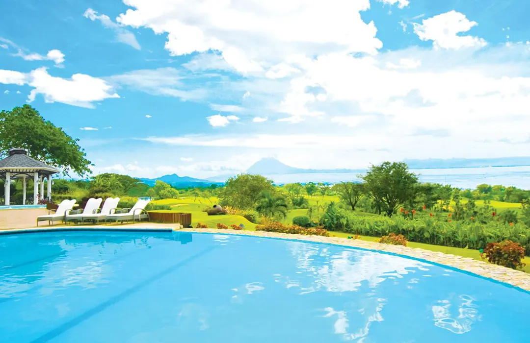 Few steps away from Lumina Binangonan where you can see the Manila skyline but away from city life