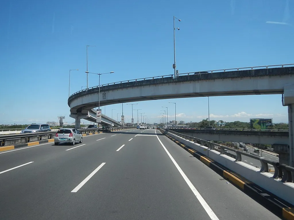 1024px 8403South Luzon Expressway Metro Manila Skyway 48