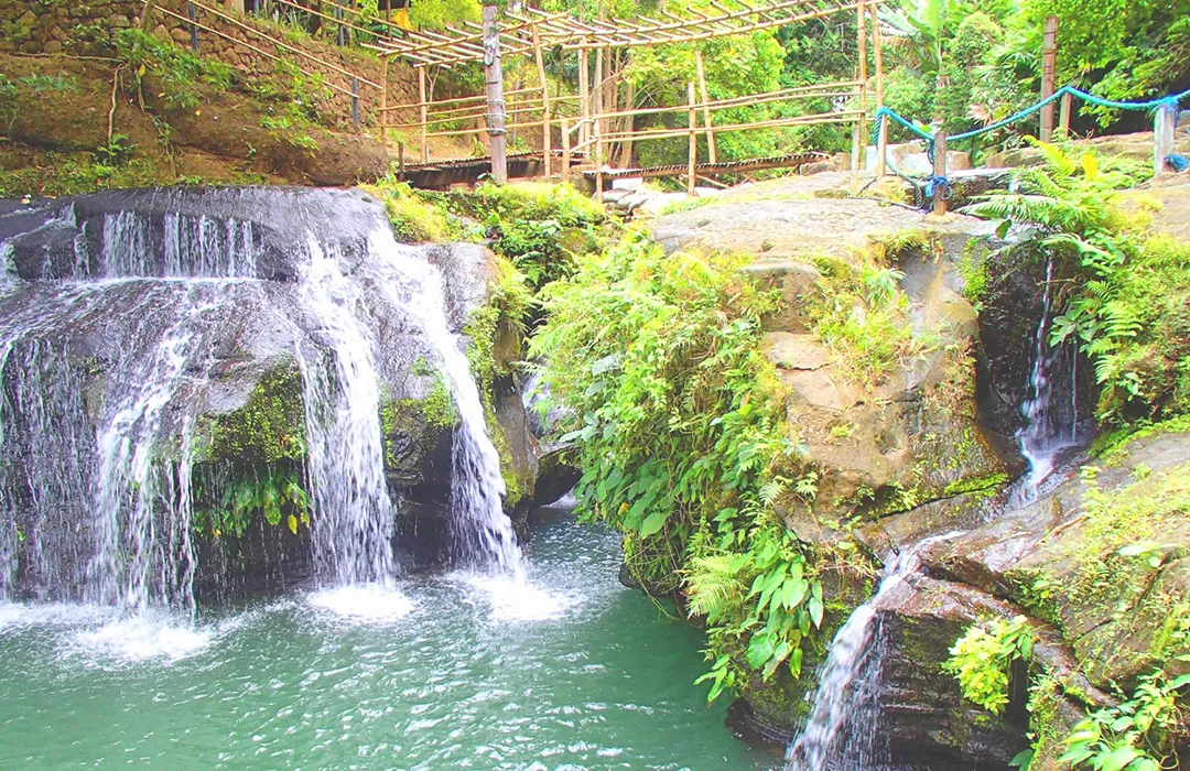 A tourist destination that you should visit if you are near Manila.