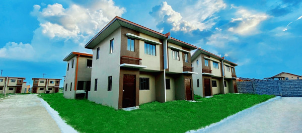 lumina cabanatuan angeli home