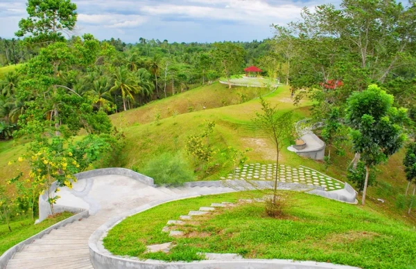 Be connected with nature when you visit San Agustin Botanical Park