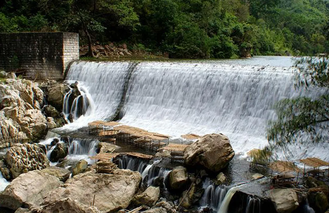 Ideal place for nature spots for being surrounded by Sierra Madre