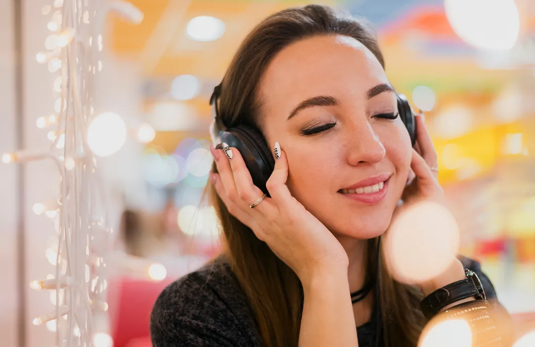For the holiday tune you may choose to play the most popular Christmas songs or the Christmas classic