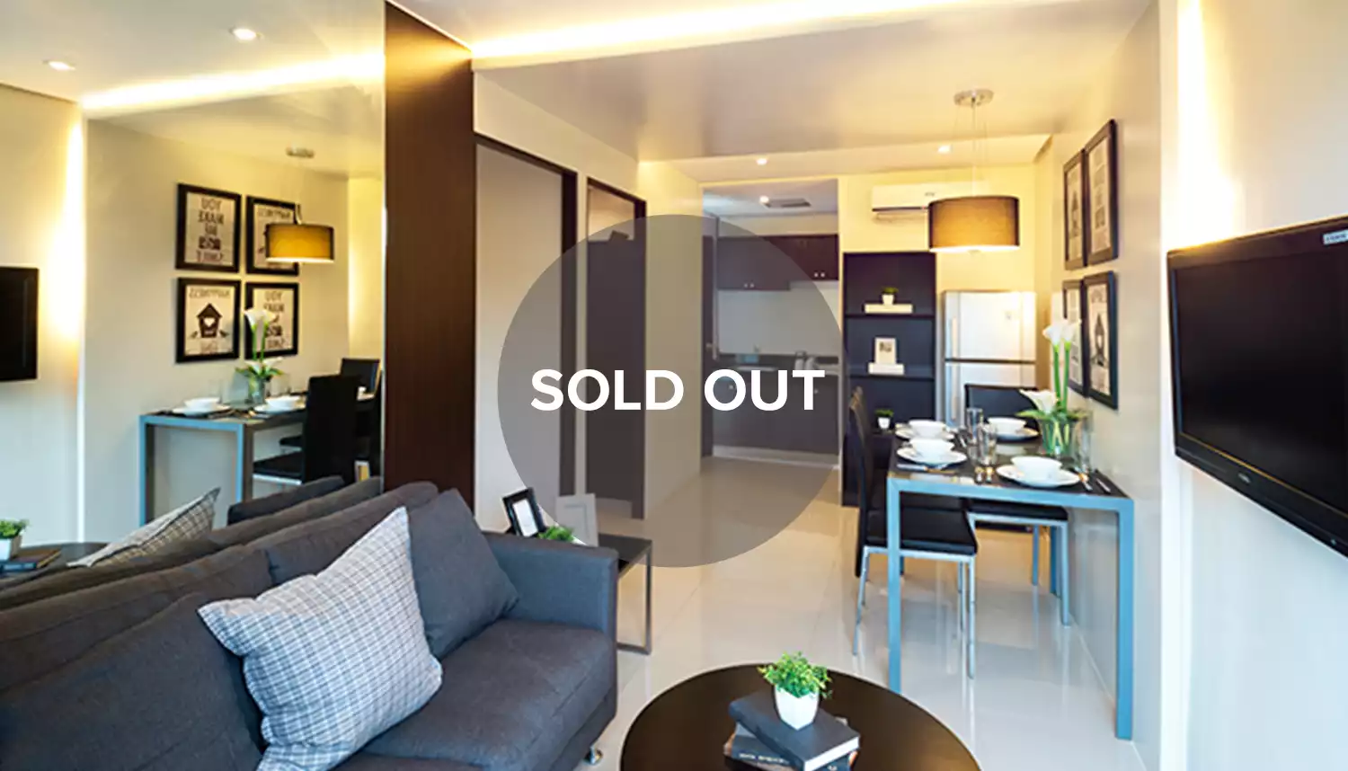 /assets/properties-house-model-gallery-and-landmarks-icons/lumina-home-models/home-model-gallery/aira-rowhouse/lumina-aira-rowhouse-sample-interior-sold-out-1.webp