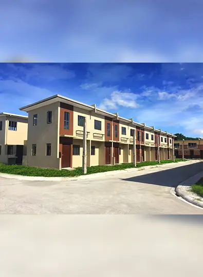 lumina pampanga angelique townhouses v2